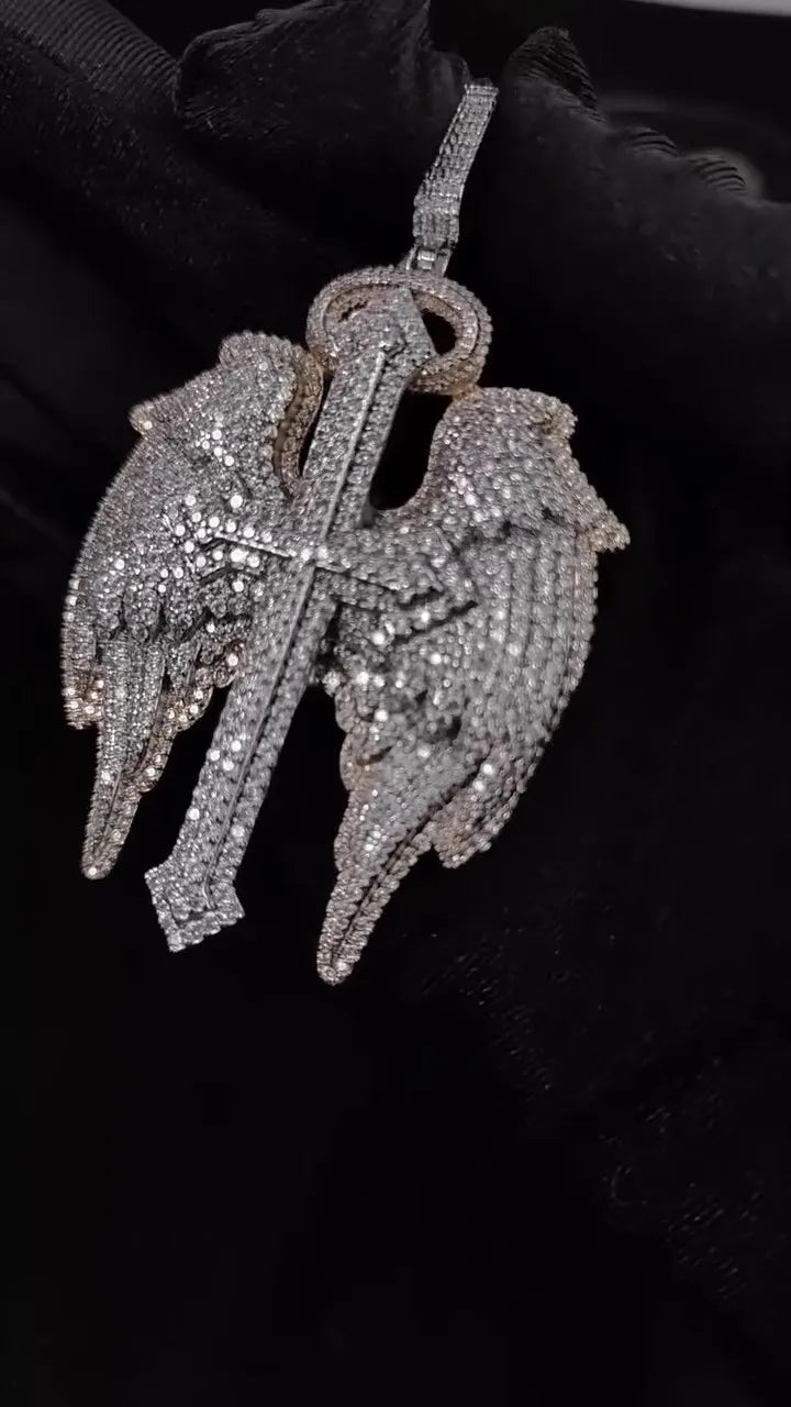 ICED OUT VVS DIAMOND MOISSANITE ANGEL WING
