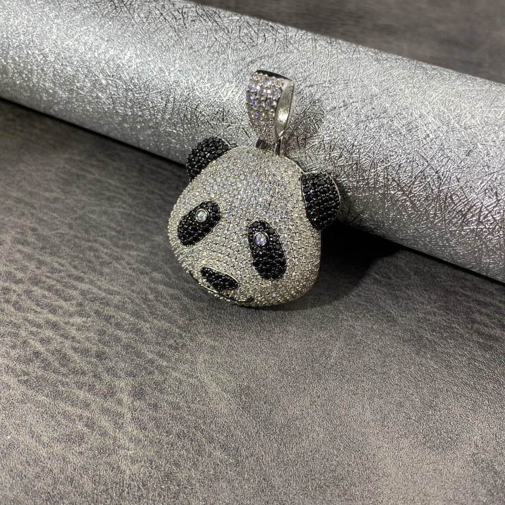 DIAMOND SHAPED PANDA HEAD