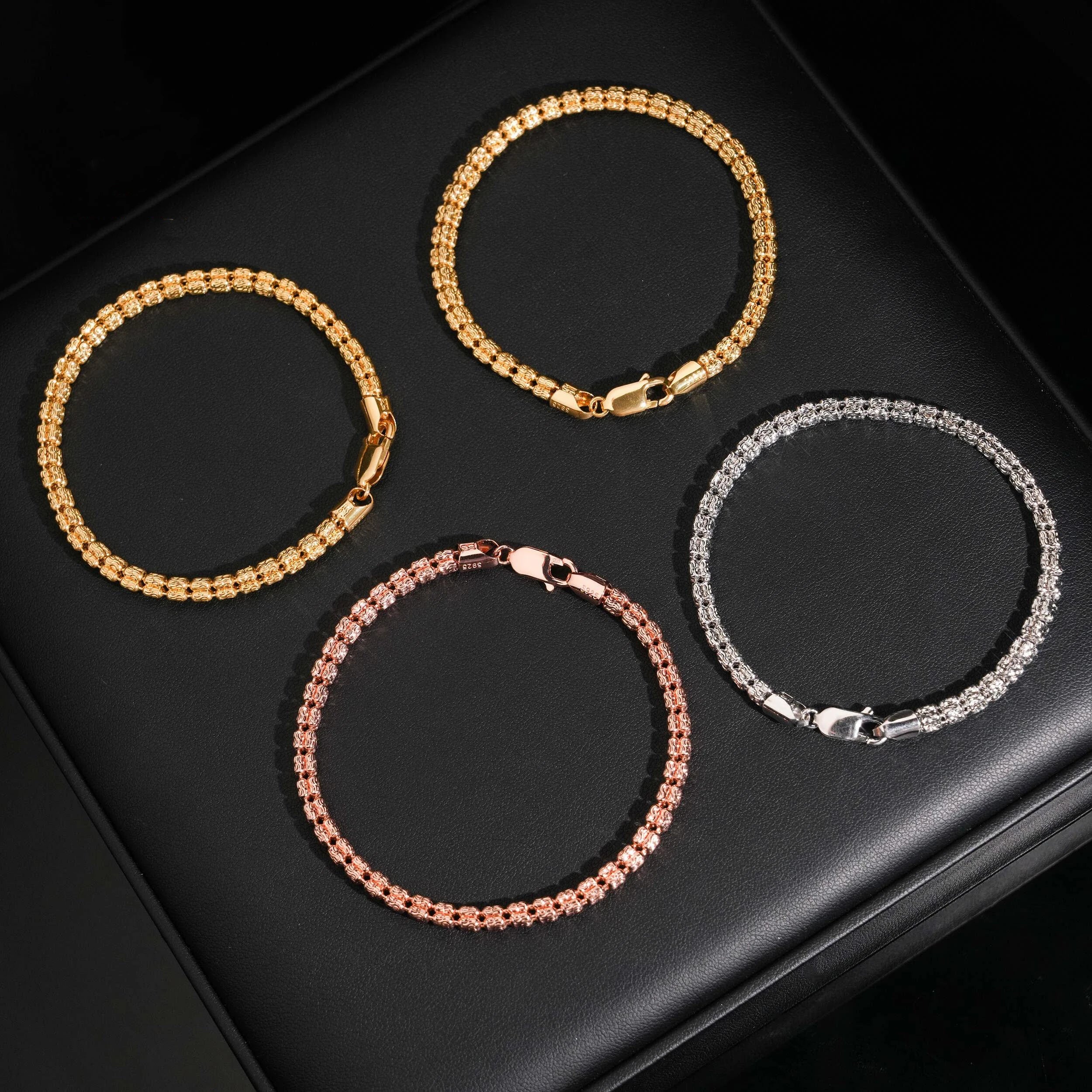 ICED OUT MOON MOISSANITE LINK CHAIN
