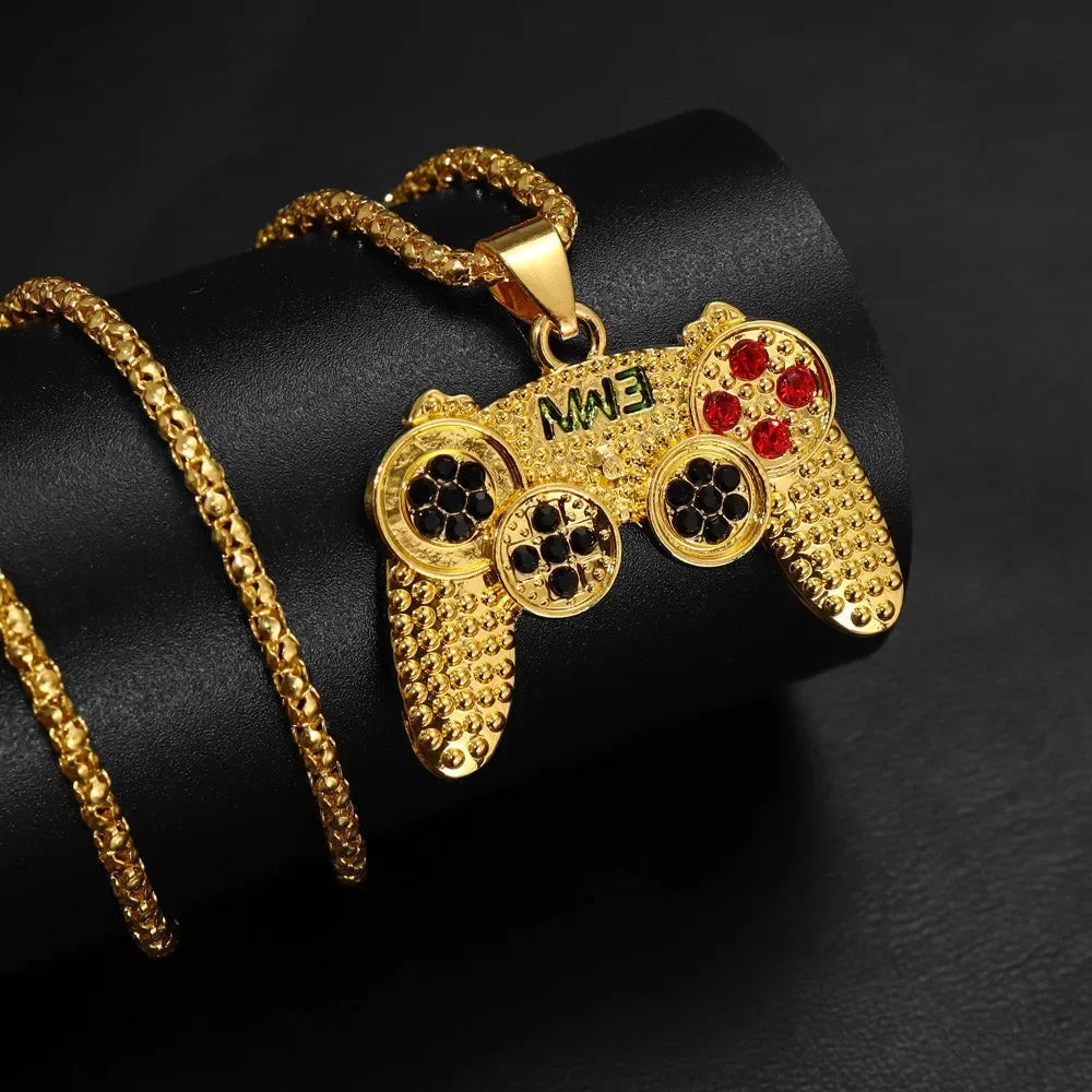 GAMING PENDANT STYLE NECKLACE