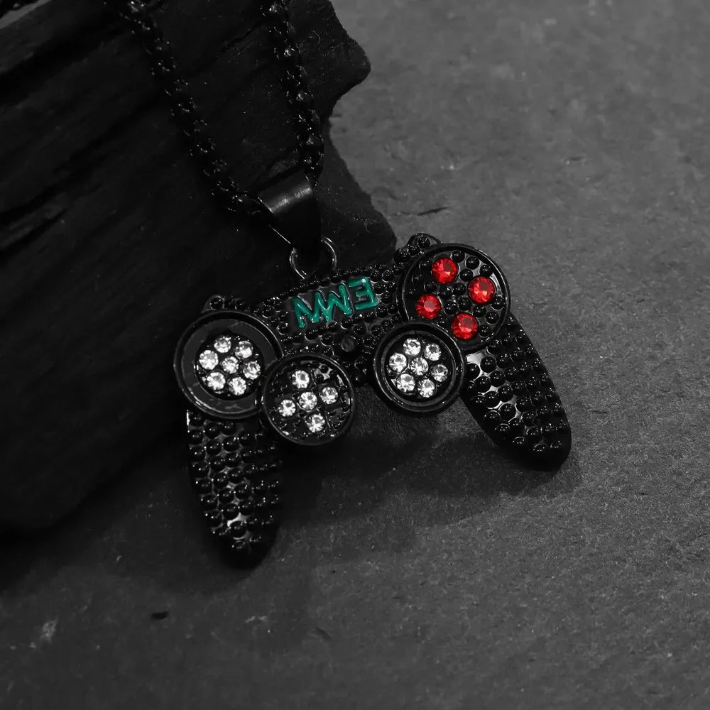 GAMING PENDANT STYLE NECKLACE